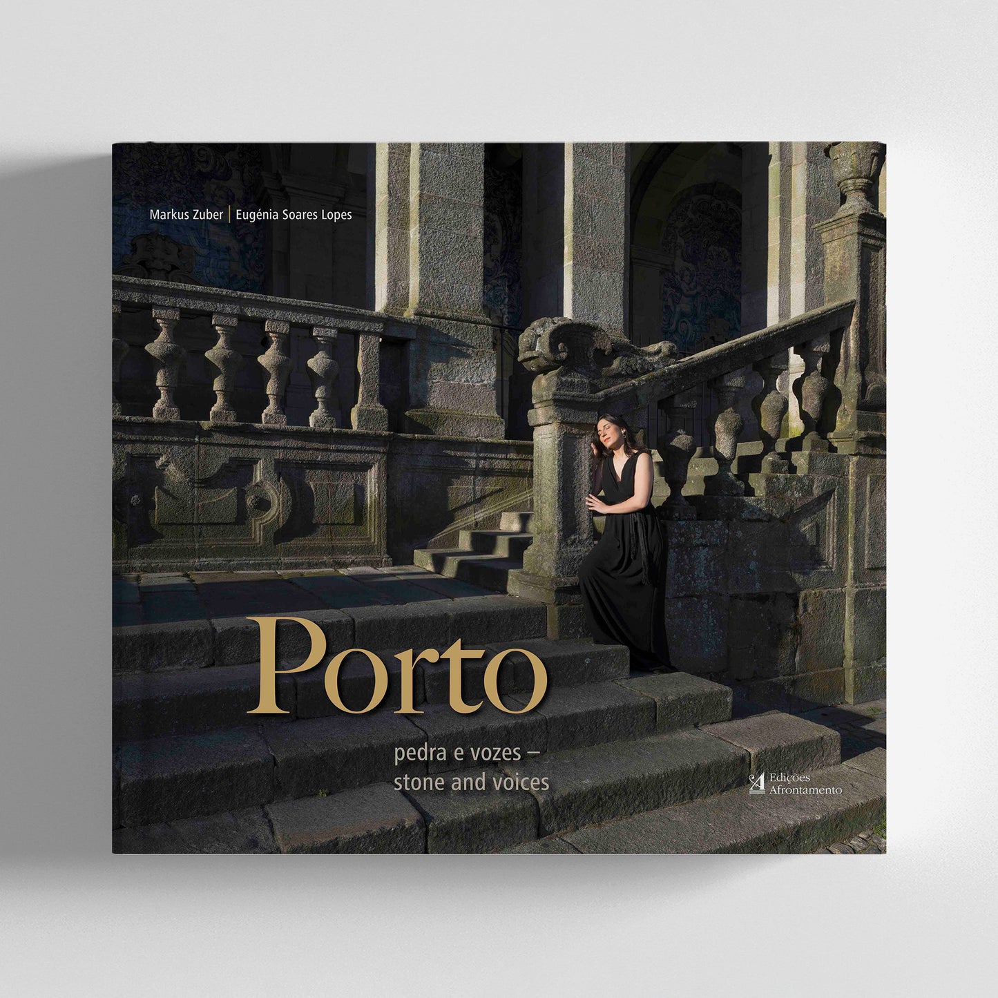 Porto. Pedras e Vozes / Stones and Voices